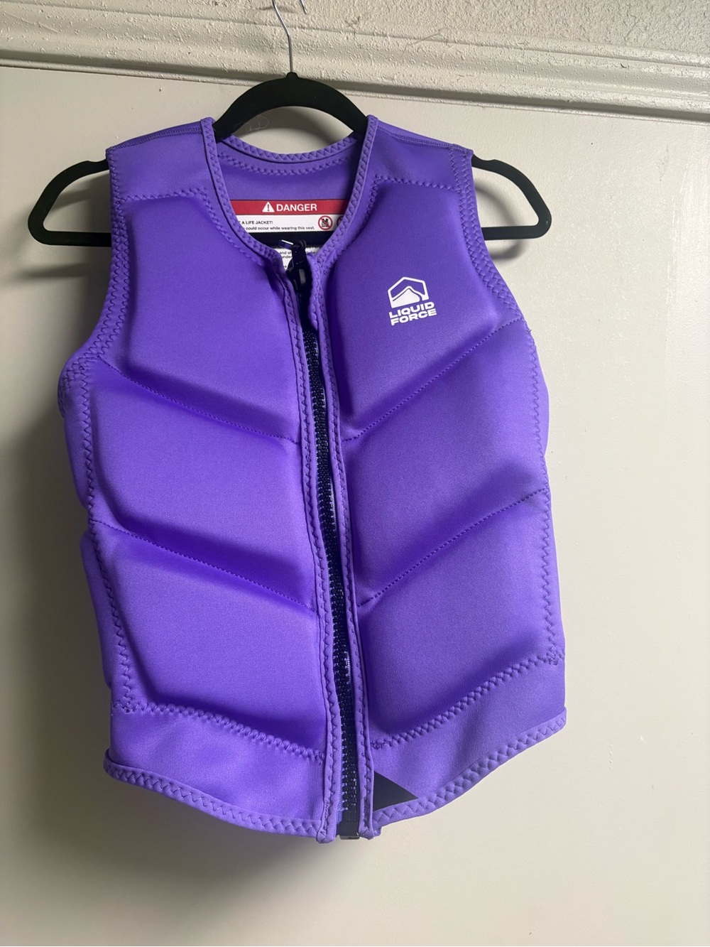 Women’s Purple Liquid Force Neoprene Surf Vest